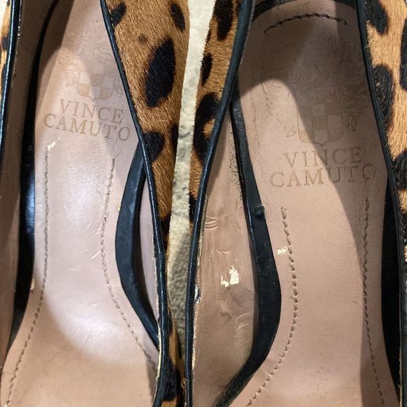 Vince Camuto leopard heels - Picture 5 of 5